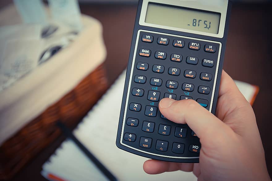 Нов онлайн калкулатор пресмята стойността на 1 отработен час у нас